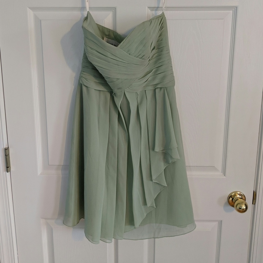 David's Bridal Short Crinkle Chiffon Dress